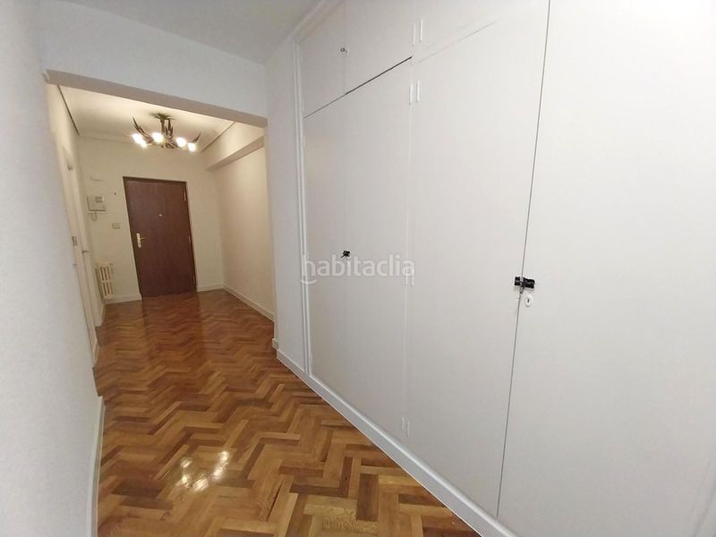 Foto 6e7c17b9-1710-4b08-a81d-b9ce3d326d27. Pis amb calefacció a Campo Grande Valladolid
