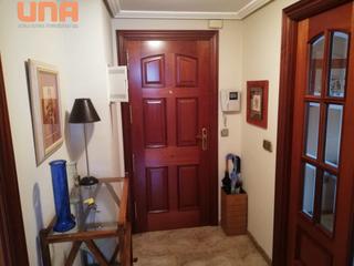 Location Appartement à Ciudad Jardín - Zoco. Piso equipado y perfectamente amueblado con garaje en medina aza