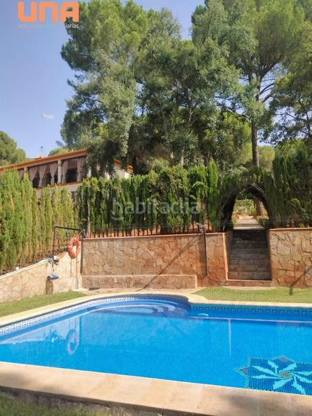 Foto 5ec3a52a-ae46-4e8e-befc-6cb577a3d8c4. Chalet mit heizung parking pool in Santa Maria de Trassierra Córdoba