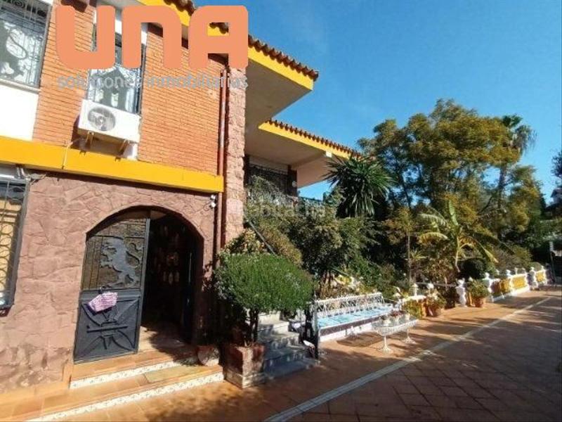 Foto 0165e5b0-ea57-4f8f-a9b5-addcc36ffa90. Chalet avec chauffage piscine dans El Brillante -El Naranjo - El Tablero Córdoba