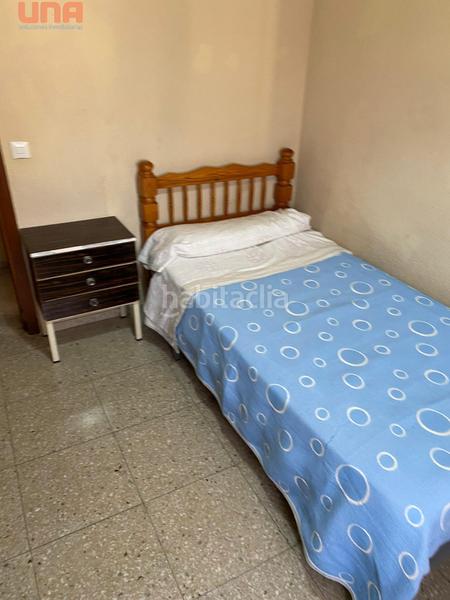 Foto 232b9bd9-da86-4f14-8fb3-5624df75b294. Alquiler piso se alquila piso solo para estudiantes en zona santa rosa en Córdoba