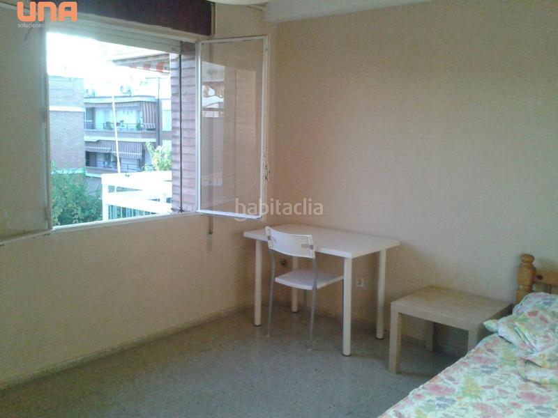 Foto bf97e498-52b7-4114-8035-c647ee846342. Alquiler piso se alquila piso solo para estudiantes en zona santa rosa en Córdoba