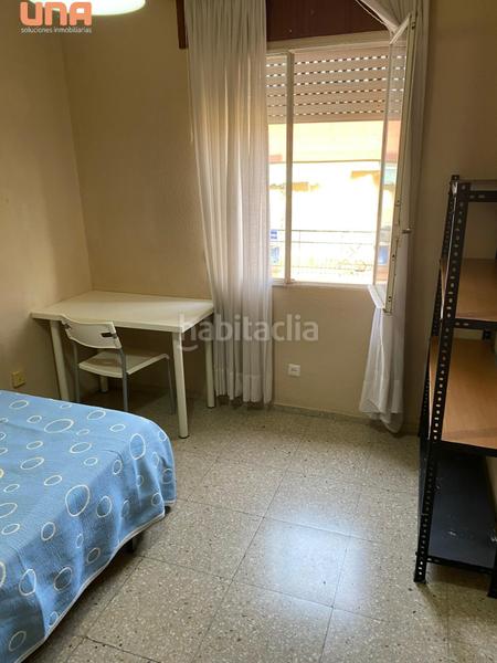 Foto e0e72b7a-8c17-4bf8-ba1f-15877f18a7ed. Alquiler piso se alquila piso solo para estudiantes en zona santa rosa en Córdoba