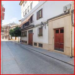 Appartement à Centro. Piso en pleno centro muy cerca plaza de las tendillas con garaje