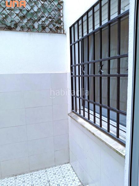 Foto cca26d32-cd73-449d-a4ed-639f59334201. Alquiler piso bonito piso en alquiler listo para entrar a vivir junto a la emblemática plaza de la corredera solo contratos temporada en Córdoba