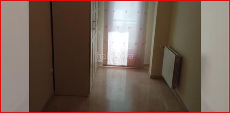 Foto d73dcb93-1468-41ae-817c-9d92209bd814. Piso  junto medina azahara con garaje incluido en el precio. en Córdoba