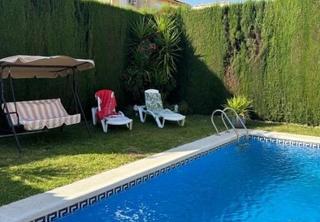 Chalet in Paraíso Arenal - La Colina. Casa en paraíso arenal