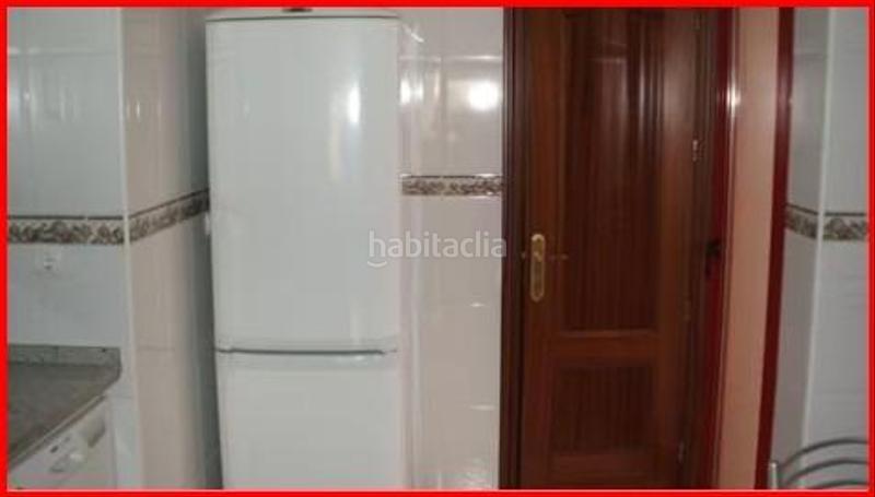 Foto 242461dc-6685-493f-9788-79925b16f884. Location appartement avec chauffage parking dans Ciudad Jardín - Zoco Córdoba