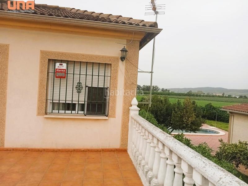 Foto 76ac7d6a-e944-4c91-9d32-bb88ab872baf. Chalet con riscaldamento parcheggio piscina in El Higuerón Córdoba