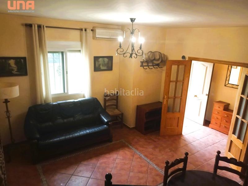 Foto d3fe2c88-77e9-4d6e-9daa-f64c647b5a4a. Chalet con riscaldamento parcheggio piscina in El Higuerón Córdoba
