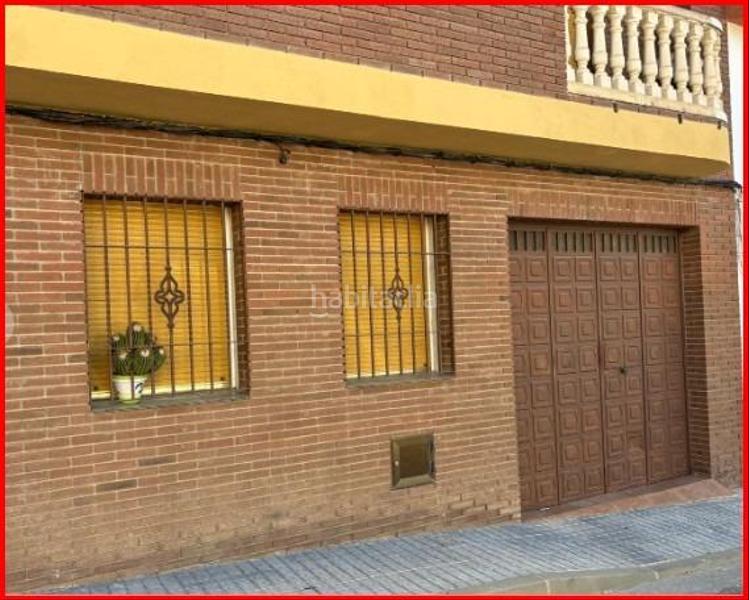 Foto 3f914b41-76c7-49ac-8bd3-13092ba707a8. Casa amb aparcament a Alcolea Córdoba