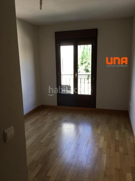 Foto 3b8a9ce9-51fe-458c-ba75-ff55772f9681. Reihenhaus mit heizung parking pool in El Brillante -El Naranjo - El Tablero Córdoba