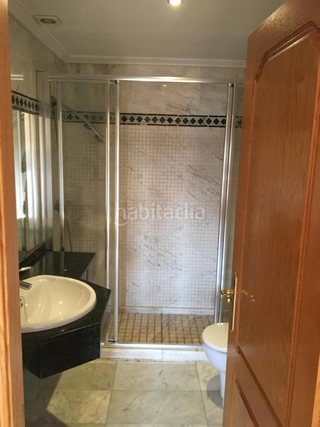 Foto 47a2f605-8ba2-4f98-a261-f1eede6b470c. Reihenhaus mit heizung parking pool in El Brillante -El Naranjo - El Tablero Córdoba