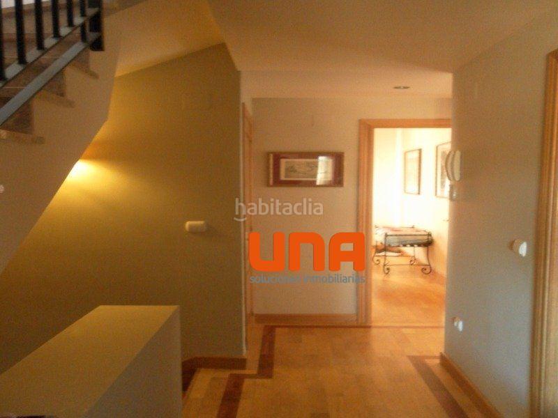 Foto b5372d3f-7e05-4fd7-991e-178ac67faa71. Reihenhaus mit heizung parking pool in El Brillante -El Naranjo - El Tablero Córdoba