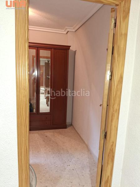 Foto 13d8d3dc-c1f0-48a0-a35d-3b50d69bd728. Piano terra con riscaldamento in Fátima - Levante Córdoba