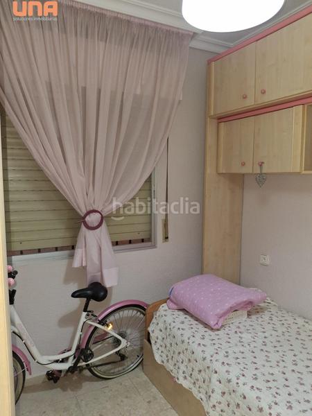 Foto 44476a99-f16a-4ce1-b849-011d8b021295. Piano terra con riscaldamento in Fátima - Levante Córdoba