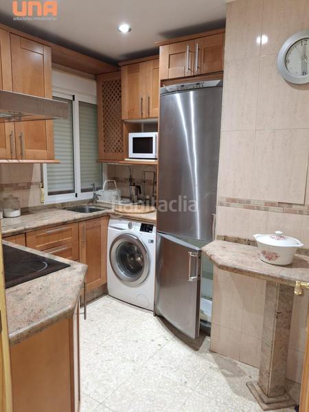 Foto e74ce76d-9717-41e9-b84f-b3d49c2593f2. Piano terra con riscaldamento in Fátima - Levante Córdoba