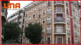 Pis a Ciudad Jardín - Zoco. Piso junto medina azahara con garaje incluido en el precio.