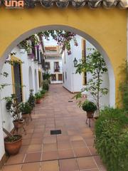 Maison jumelée à Casco Histórico  - Ribera - San Basilio. Casa adosada junto a san pedro con garaje incluido