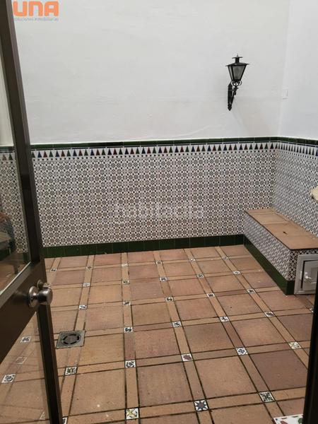 Foto a765d3a2-063c-44e6-8f8c-cfdbda9934c7. Casa adossada amb calefacció aparcament a casco histórico - ribera - san basilio Córdoba