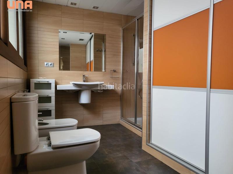 Foto aefea2ae-f4ac-4537-bb9a-144aec0d76ed. Casa adossada amb calefacció aparcament a casco histórico - ribera - san basilio Córdoba