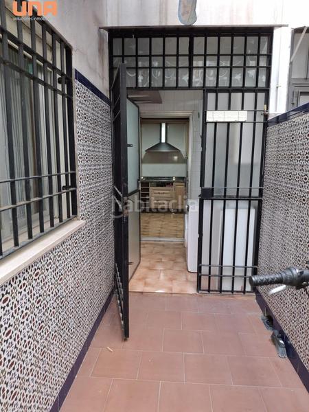 Foto 7f988b8b-16a4-4f8d-8eb3-302841157a12. Appartamento con parcheggio piscina in Poniente-Norte - Miralbaida - Parque Azahara Córdoba