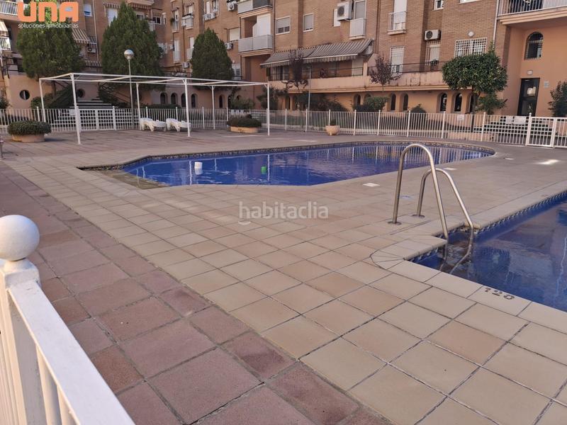 Foto 9c88ee8e-aa17-4ec1-8878-b51b57425e8a. Appartamento con parcheggio piscina in Poniente-Norte - Miralbaida - Parque Azahara Córdoba