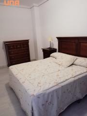 Affitto Appartamento in Ciudad Jardín - Zoco. Piso amueblado junto a la victoria y medina azahara