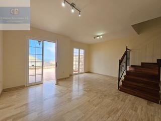 Casa adossada a Chayofa. Magnífico adosado duplex en arona.