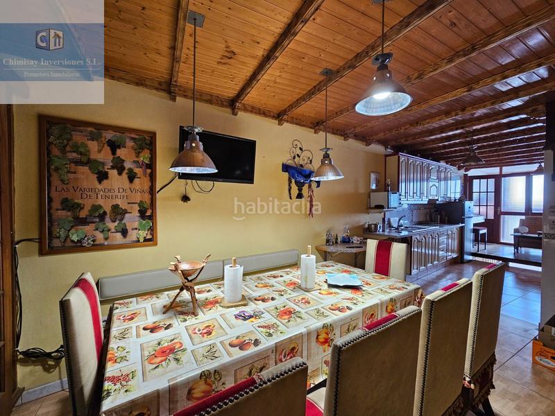 Foto b6280dfb-a10c-48d1-a868-6f7aa009c0d6. Casa amb calefacció aparcament a La Perdoma - San Antonio - Benijos Orotava (La)