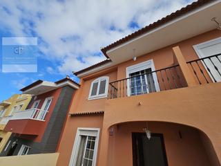 Affitto Casa a schiera in La Quinta. Adosado en alquiler de 3 dormitorios la quinta