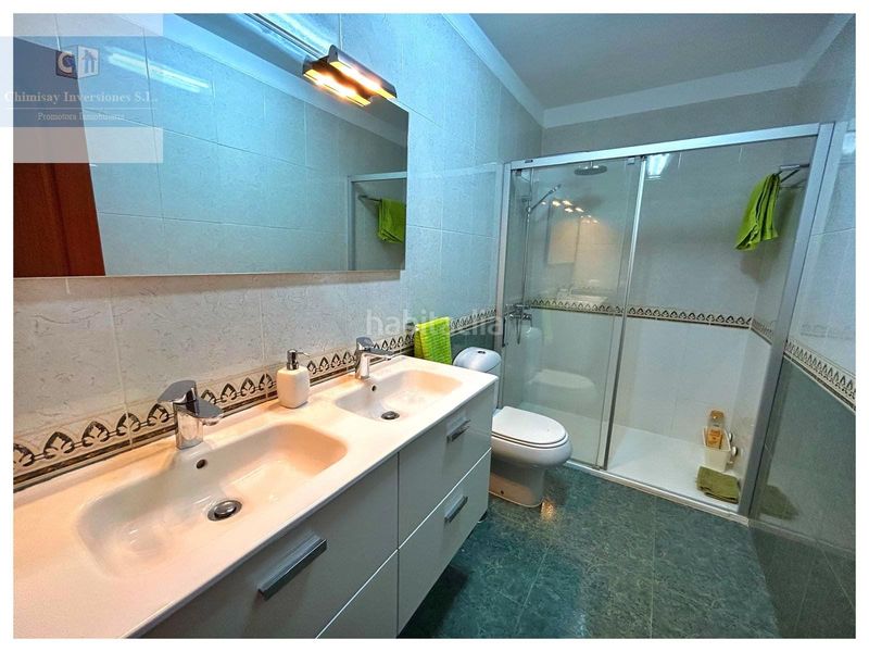 Foto c3db9848-0ad2-4713-8225-4931195adaab. Casa adossada amb aparcament piscina a La Quinta Santa Úrsula