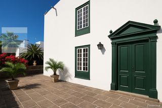 Xalet a Avenida familia betancor y molina 7 7. Casona emblemática a reformar en el centro del puerto de la cruz