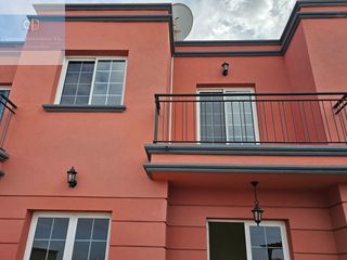 Casa adosada en Chayofa. Magnífico adosado duplex en arona.