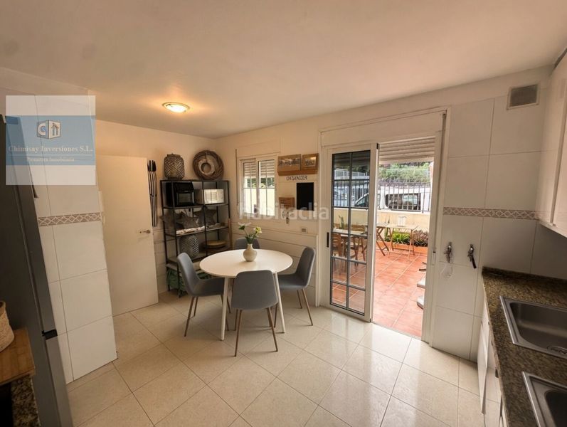 Foto dbfeecfe-a4b5-49f1-a81b-167d61744d88. Casa adossada amb aparcament a La Quinta Santa Úrsula