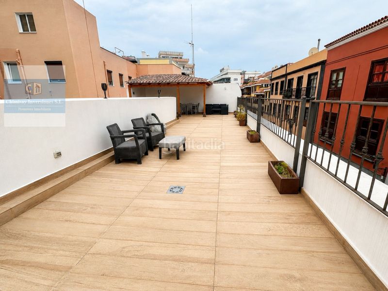 Foto 7f77ce60-f114-4df0-ac3c-84372279946f. Casa a Playa Jardín Puerto de la Cruz
