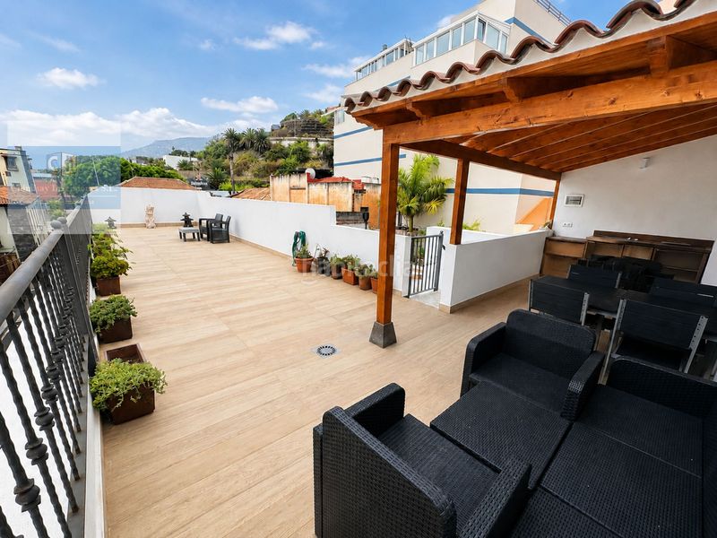 Foto b07c35d5-af89-4f0c-a2e0-2d02a1841281. Casa a Playa Jardín Puerto de la Cruz