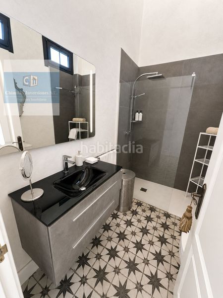 Foto d8951b96-a0cf-4a9f-9257-14d0cd3a8e82. Casa a Playa Jardín Puerto de la Cruz