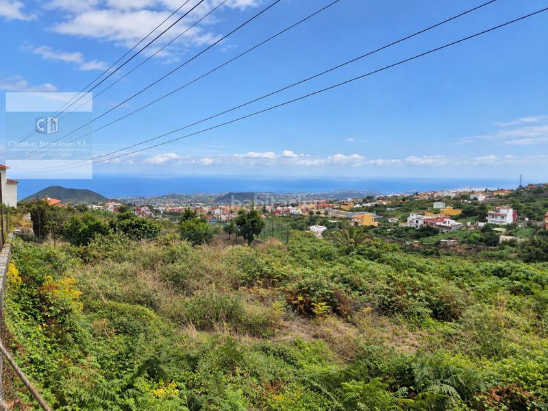 Foto 52d5989b-ae60-4be7-8063-9b6a0339246e. Terreny residencial a calle el brezal 107 a Cruz Santa Realejos (Los)