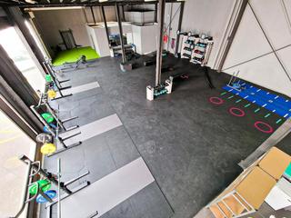 Nau industrial  Argentina. Oportunidad unica de gimnasio en traspaso en chafiras