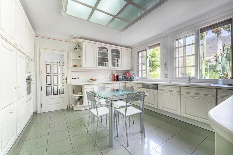 Foto 51ba97c2-110c-4cdb-ba0c-9cffe2748c35. Maison avec parking dans Araya Candelaria