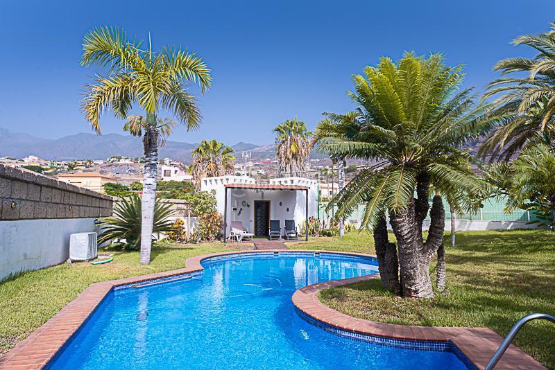 Foto bd1162b0-8601-46ce-ab02-097462971bf8. Maison avec parking dans Araya Candelaria