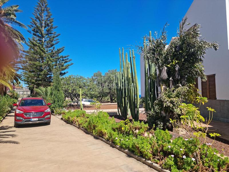 Foto e64298c6-e177-4d8a-80a1-6e75b7ccb931. Maison avec parking dans Araya Candelaria