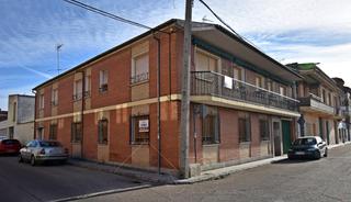 Casa  Calle los huertos. Edificio plurifamiliar en íscar, en la calle huertos. parcela de
