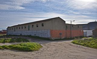Nau industrial  Calle eras. Parcela rústica de uso industrial en vallelado (segovia) de 2827