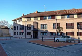 Pis  Plaza donantes de sangre. Precioso piso dúplex en la mejor ubicación de olmedo, próximo a