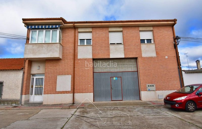 Foto 7fcdbd0d-b3a1-4e93-b12b-c753838c5a5a. Casa amb calefacció a Pedrajas de San Esteban