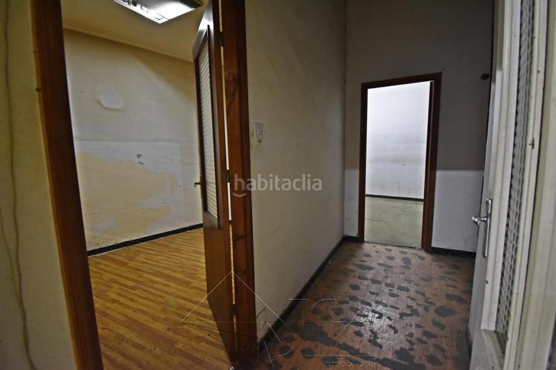 Foto d6023e72-3c4d-43f1-866b-19ea4dc575aa. Geschäftsraum in Íscar