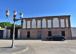 House  Fuentecilla. Casa de pueblo en villaverde de íscar.