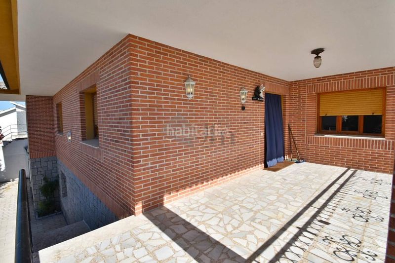 Foto daff84b4-f8b0-4e02-a617-718e2756948a. Casa amb calefacció a Villaverde de Íscar